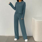 Women's Casual Knit Lounge Set with Hood and Wide Cut