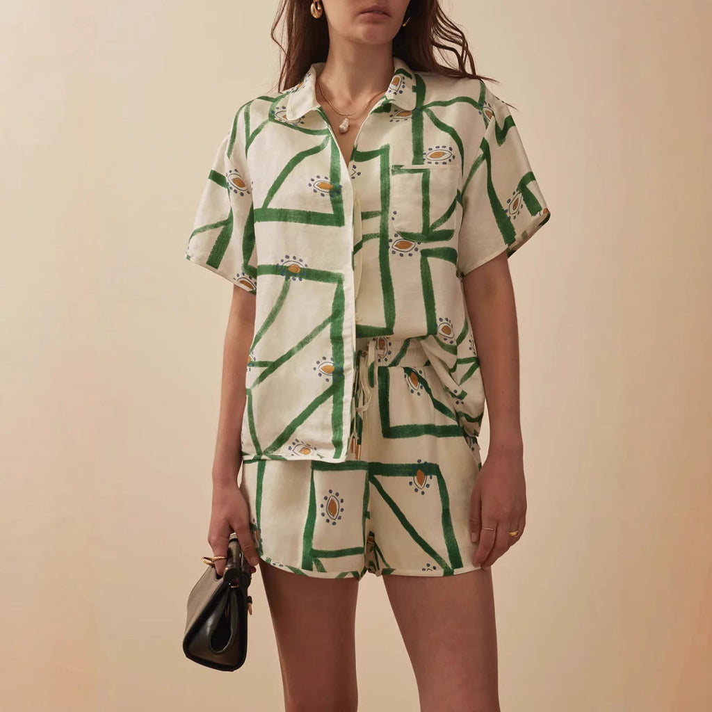 Women's Short Romper with Floral Pattern and Loose Cut