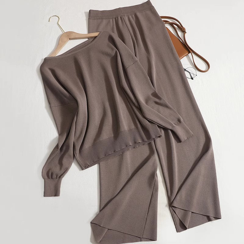 Casual Knit Suit Set with Wide Cut