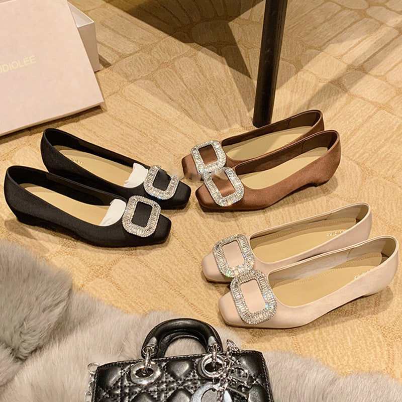 Women's Ballet Flats with Elegant Buckle