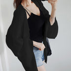 Elegant Kimono Jacket with Loose Fit and Detailed Sleeves
