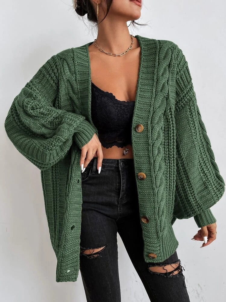 Women's Chunky Knit Cardigan with Decorative Cable Pattern