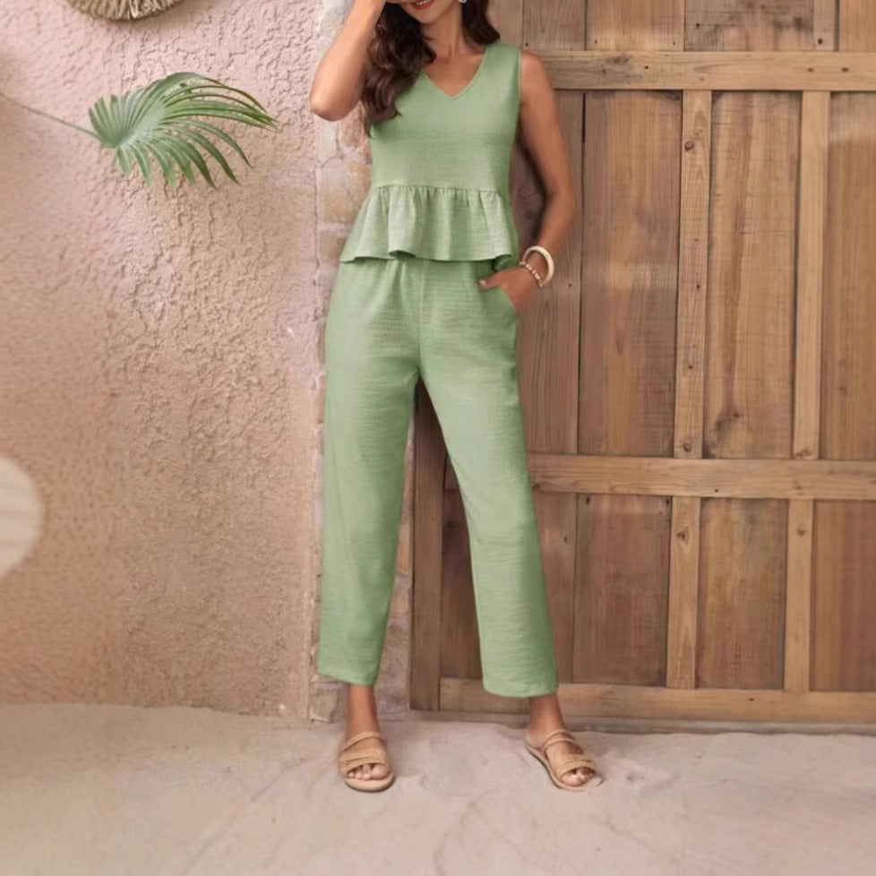 Elegant Jumpsuit with Modern Ruching and Casual Cut