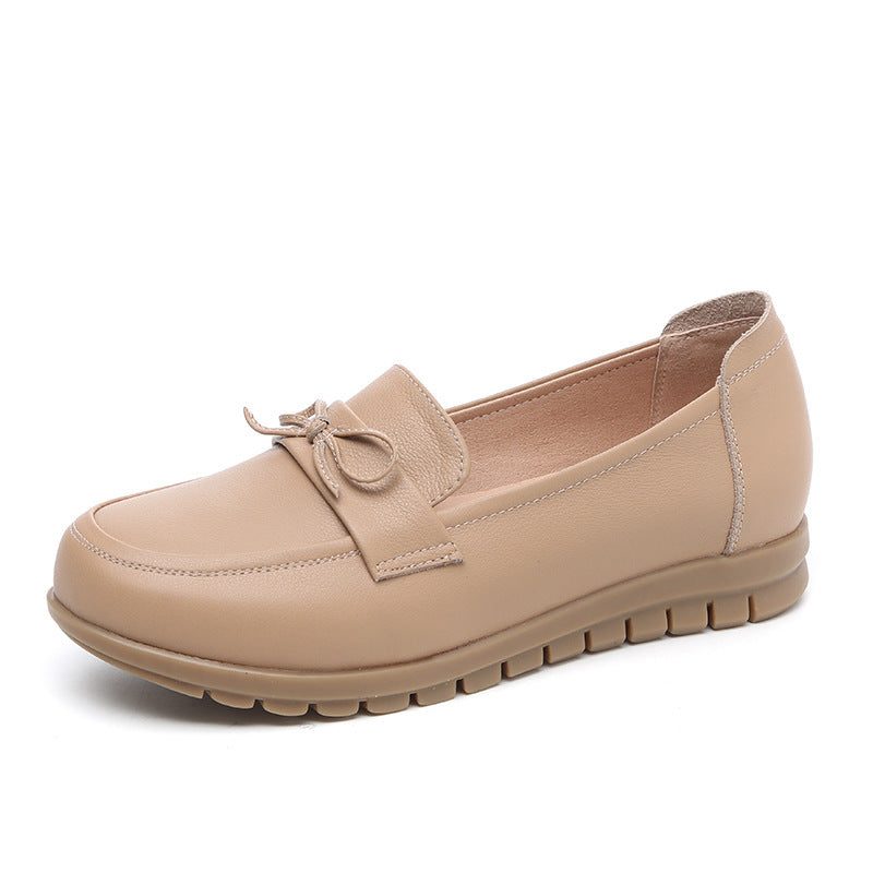 Women's Ballet Flats with Elegant Bow Accents and Non-Slip Sole