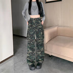 Women's Cargo Pants in Fashionable Camouflage Design with Practical Pockets