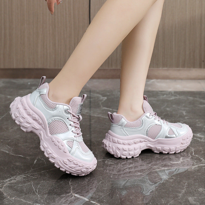 Women's Breathable Casual Sneakers with Cushioned Sole and Modern Running Design