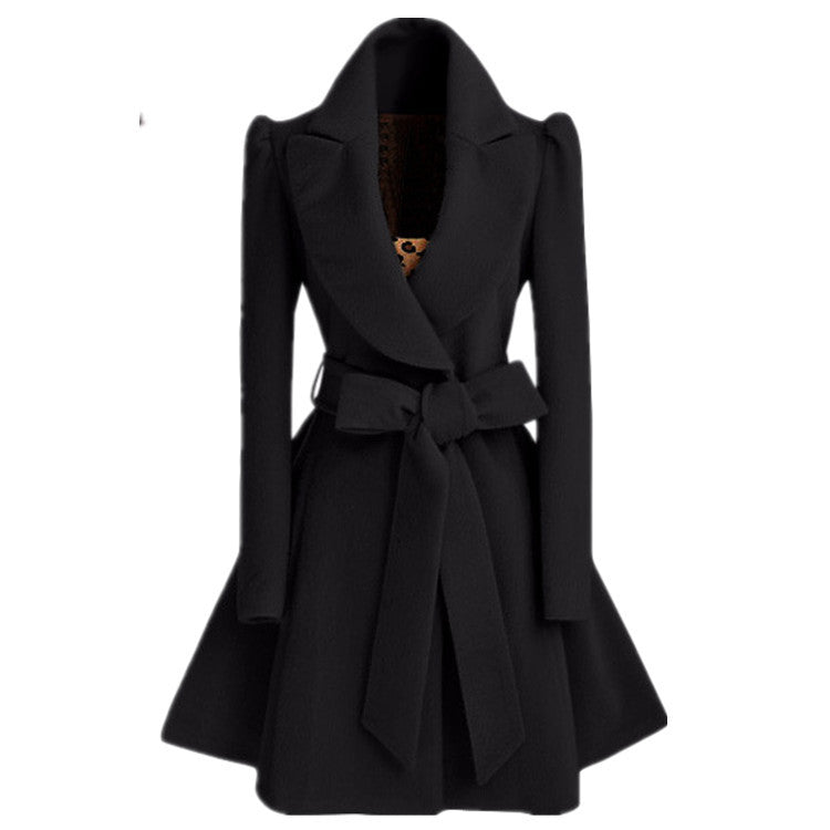 Women's Fashionable Trench Coat with Tailored Cut and Belt
