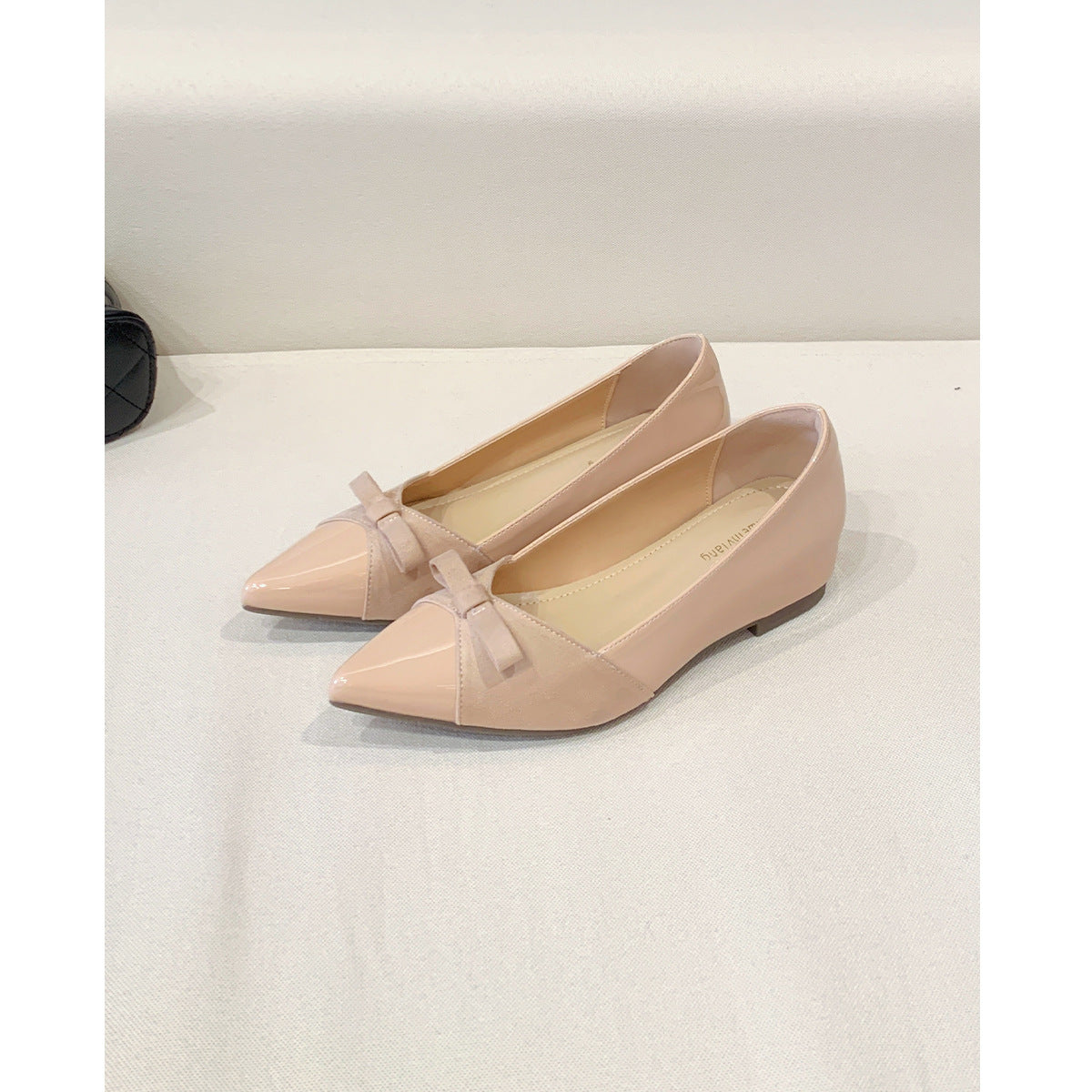 Women's Ballet Flats with Elastic Strap and Bow Accent