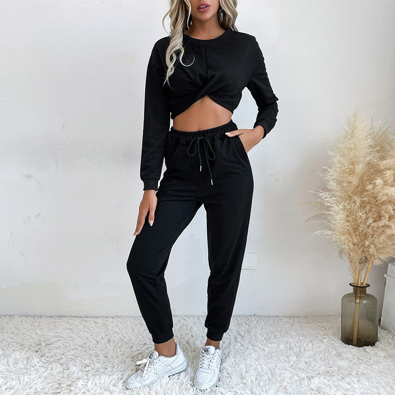 Women's Casual Two-Piece Jogging Suit with Cropped Top and Flexible Waist