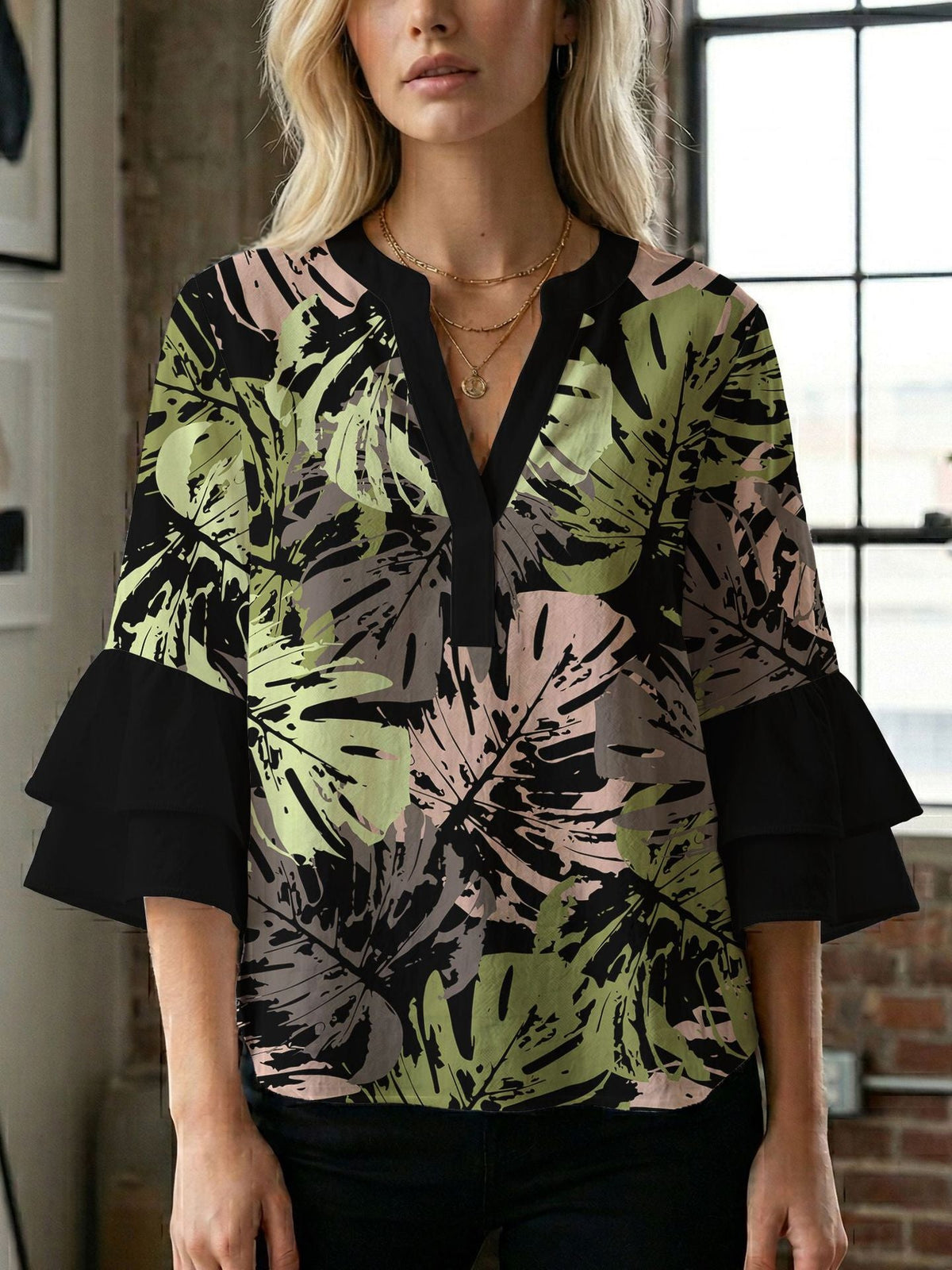 Women's Blouse Shirt with Voluminous Sleeves and Creative Print Design