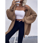 Women's Chunky Knit Cardigan with Wide Sleeves and Casual Look