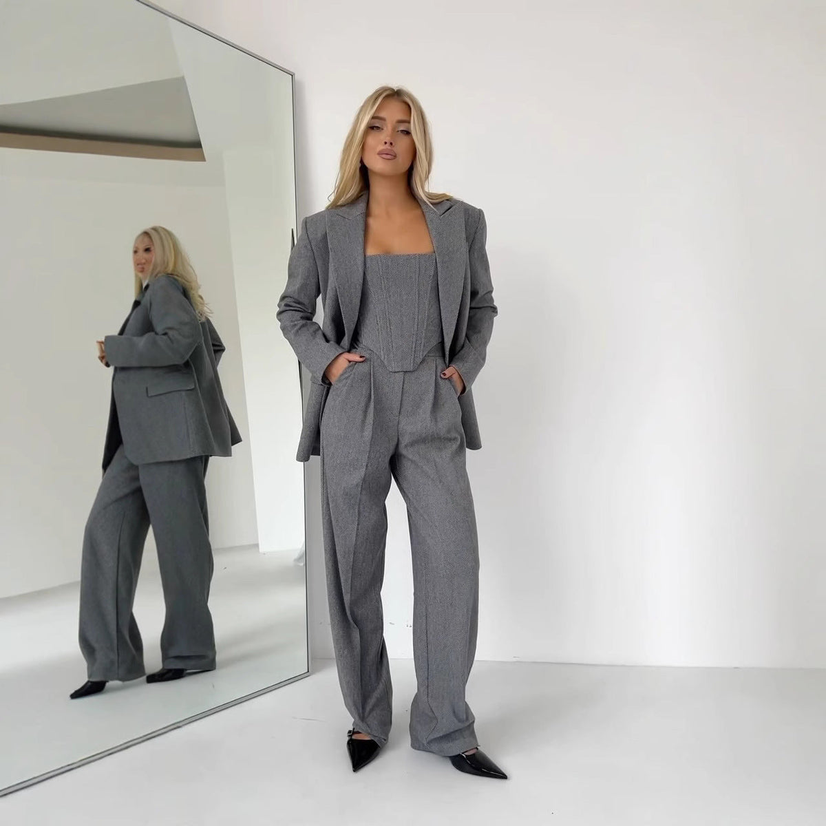 Women's Blazer with Waist Belt and Chic Lapel