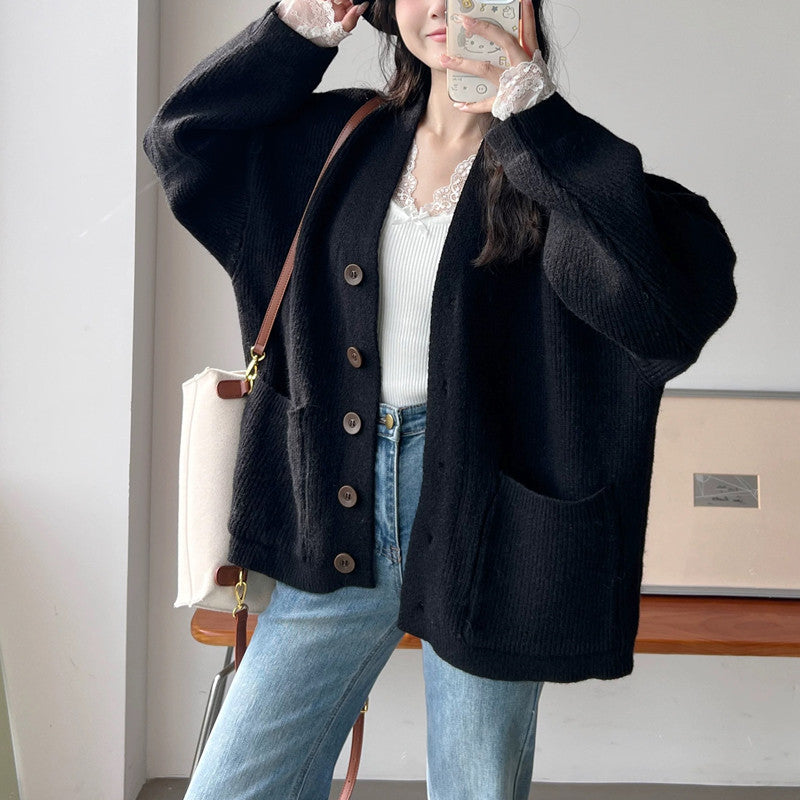 Women's Cozy Cardigan with Large Pockets and Button Detail