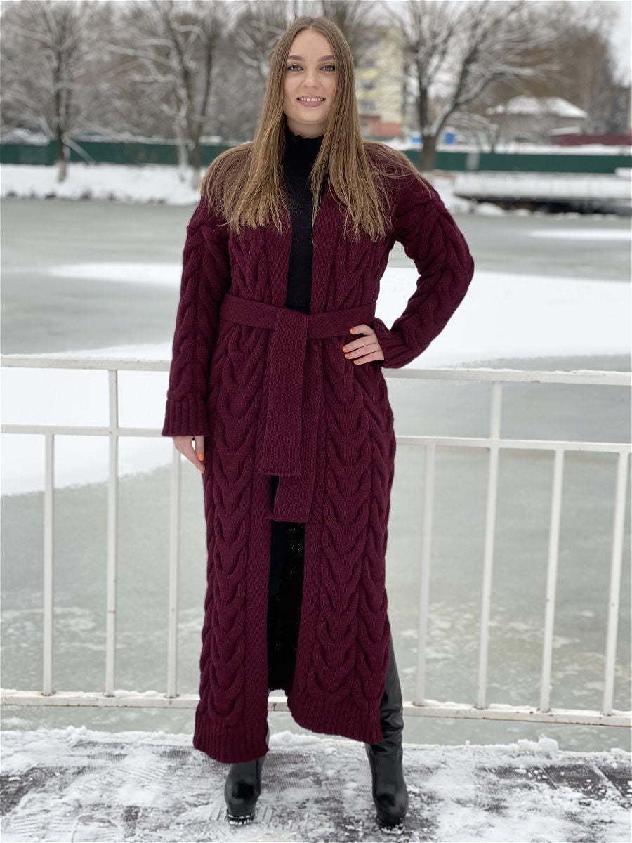 Women's Chunky Knit Coat with Distinctive Cable Knit Design and Open Front