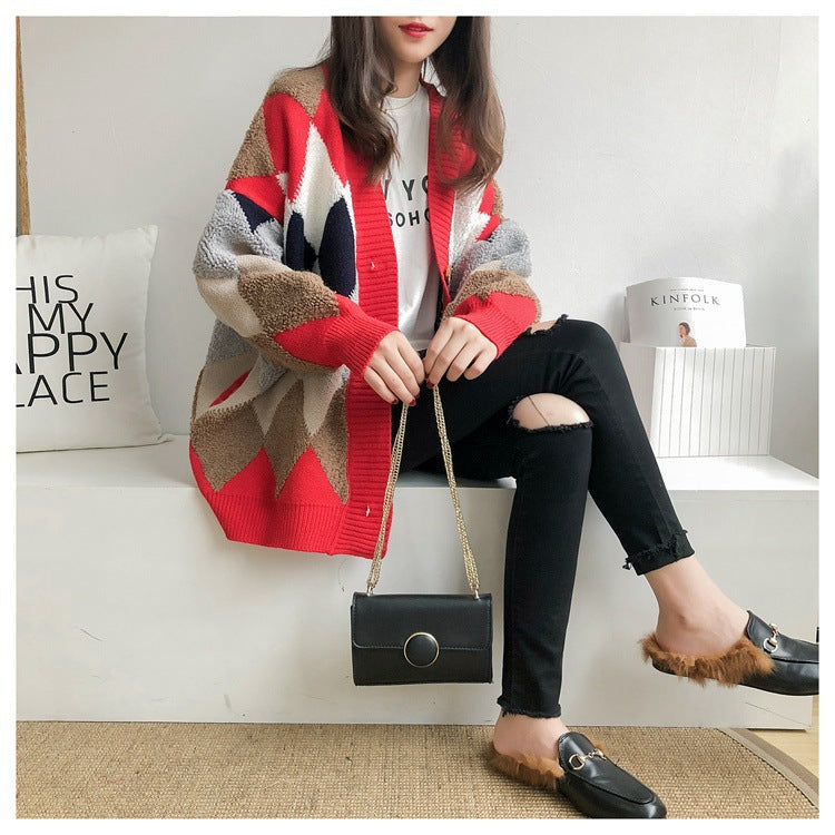 Women's Chunky Knit Cardigan with Geometric Pattern and Pockets