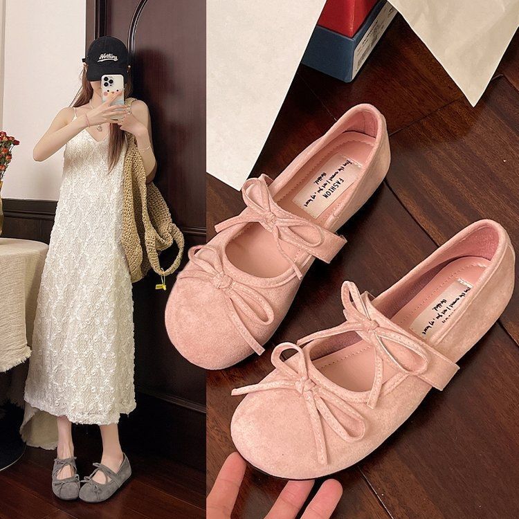 Women's Ballet Flats with Elegant Bow Detail and Cushioned Insole