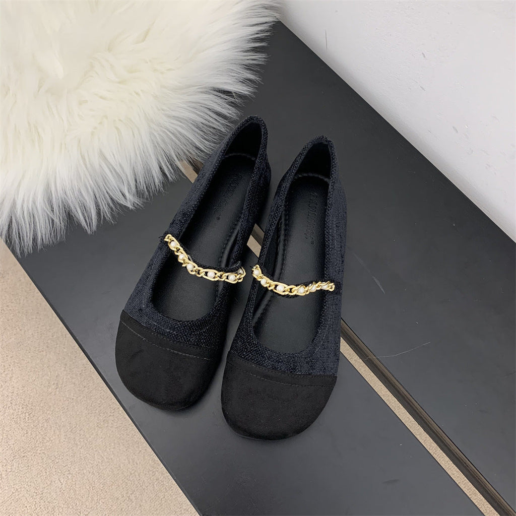 Women's Ballet Flats with Elegant Chain Detail