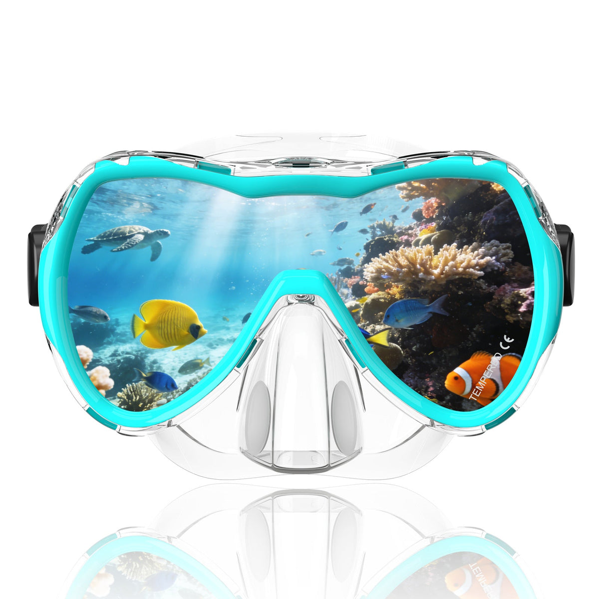 Diving mask with wide field of vision