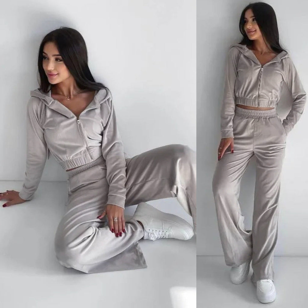 Women's Cropped Thermo-Fleece Set with Half-Zip