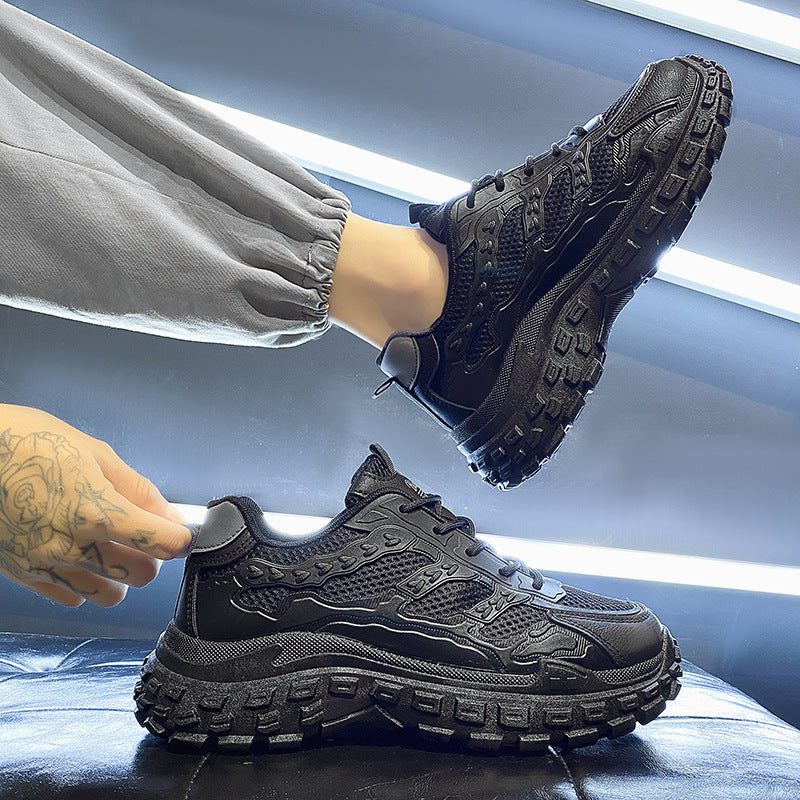 Women's Breathable Sports Shoes with Shock-Absorbing Sole and Distinct Tread