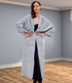 Women's Chunky Knit Coat with Practical Pockets and Elegant V-Neck