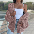 Women's Chunky Knit Cardigan with Casual Cut and Deep Pockets