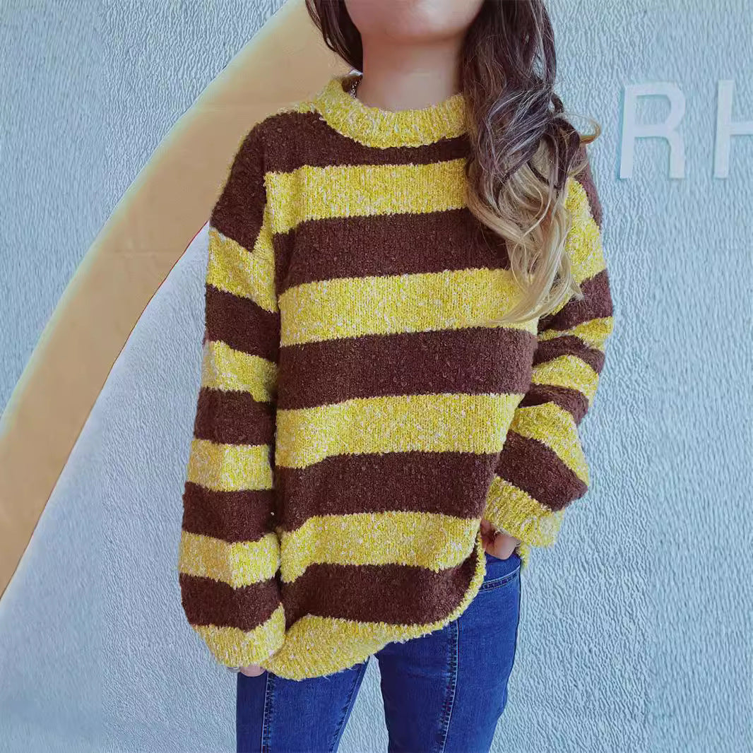 Women's Cozy Striped Sweater in Soft Material with Wide Cut