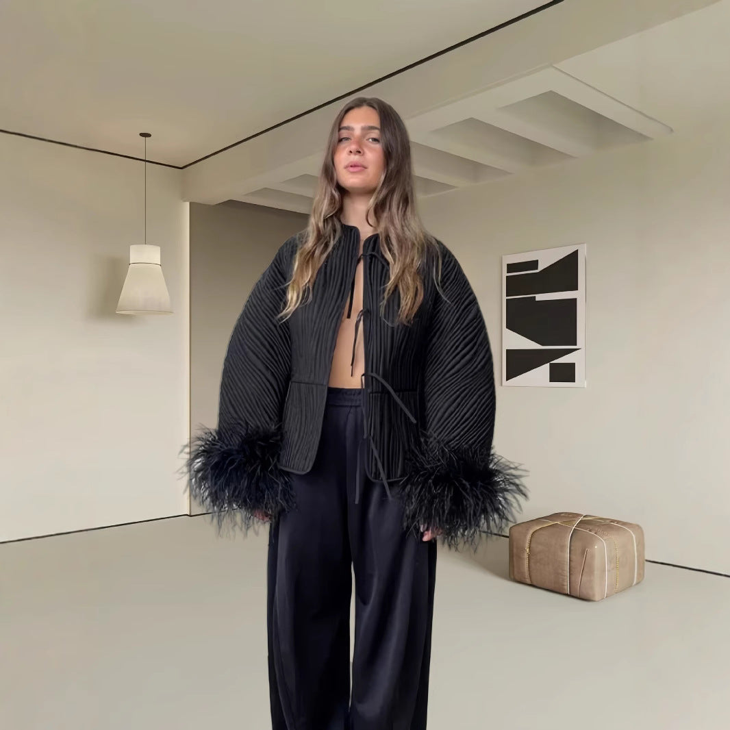 Women's Elegant Bouclé Jacket with Extravagant Sleeves