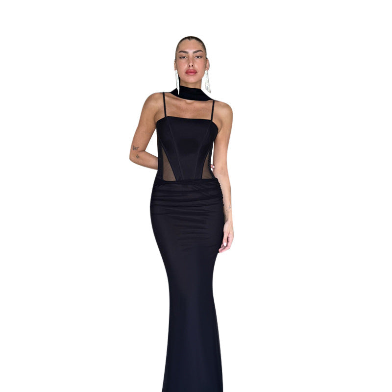 Elegant Evening Dress with Cut-Out Details and Shaping Design