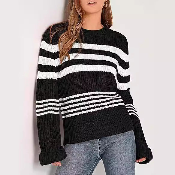 Women's Knitted Sweater in Casual Striped Look