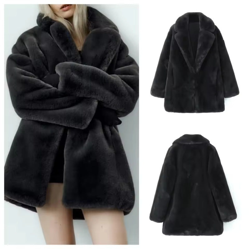 Women's Fluffy Oversized Faux Fur Coat with Deep Lapel
