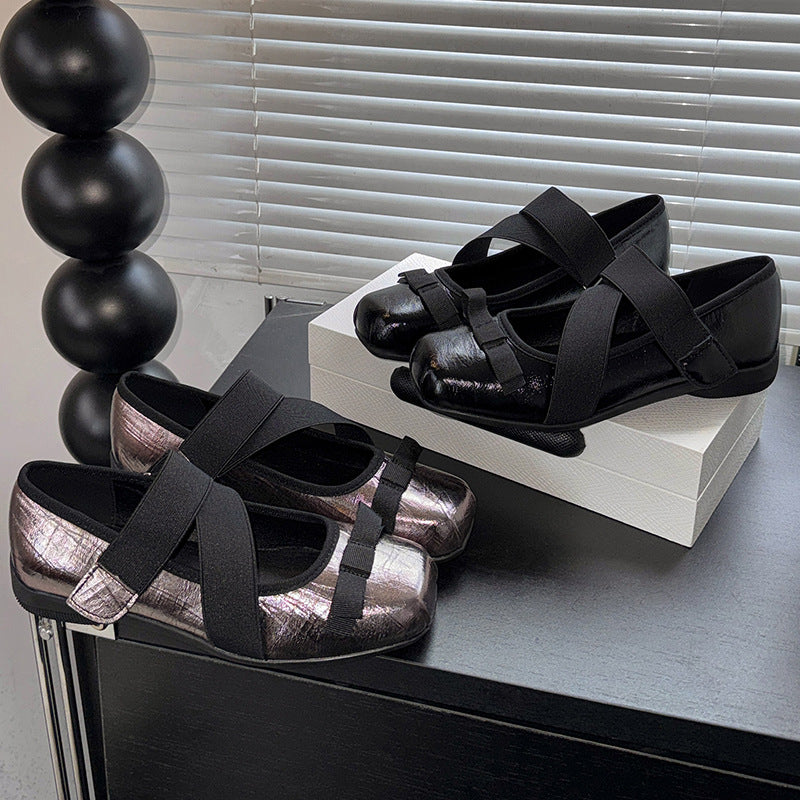 Women's Ballet Flats with Elastic Straps and Decorative Bow