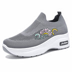 Women's Athletic Sneakers with Floral Design and Adjustable Platform Sole