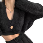 Women's Cropped Cardigan with Voluminous Sleeves and Button Detail