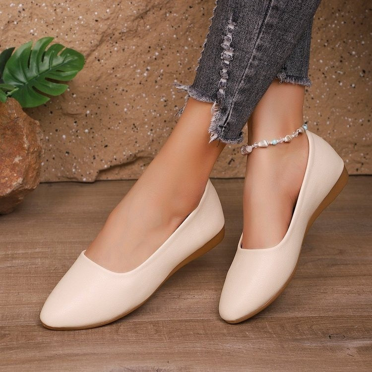 Women's Ballet Flats with Flexible Footbed and Elegant Design