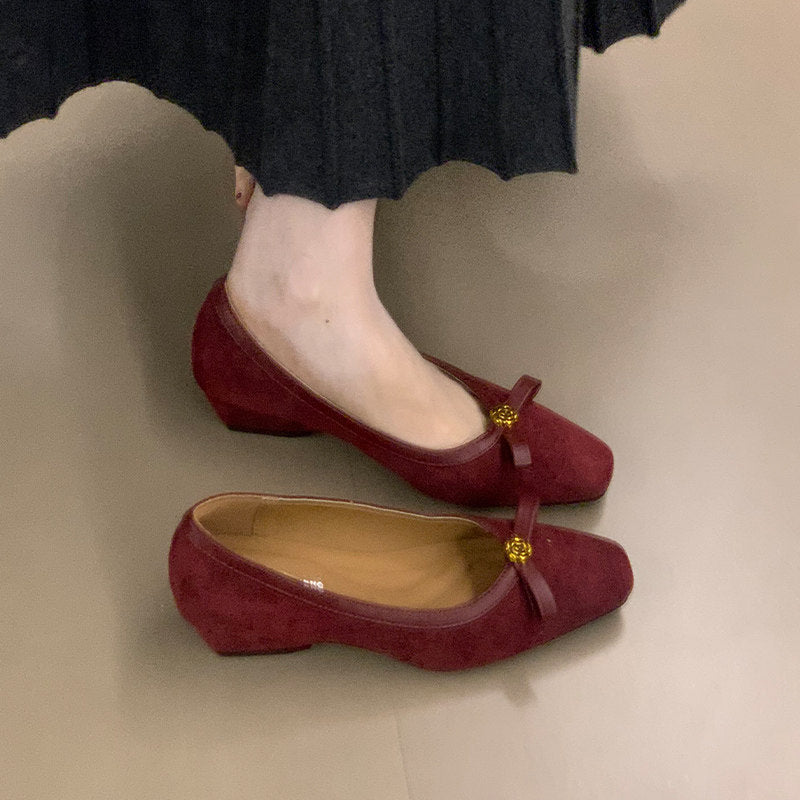 Women's Ballet Flats with Elegant Bow Accent and High-Quality Suede