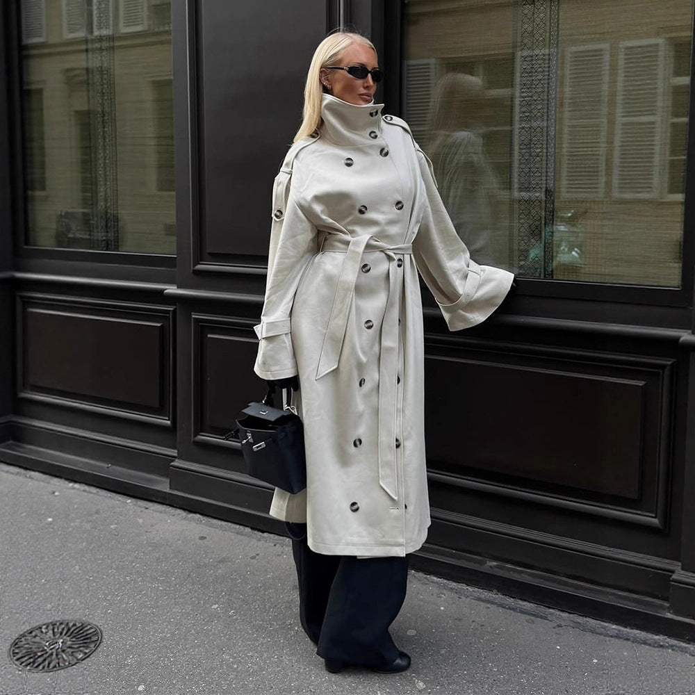 Elegant Coat with High Collar and Adjustable Belt