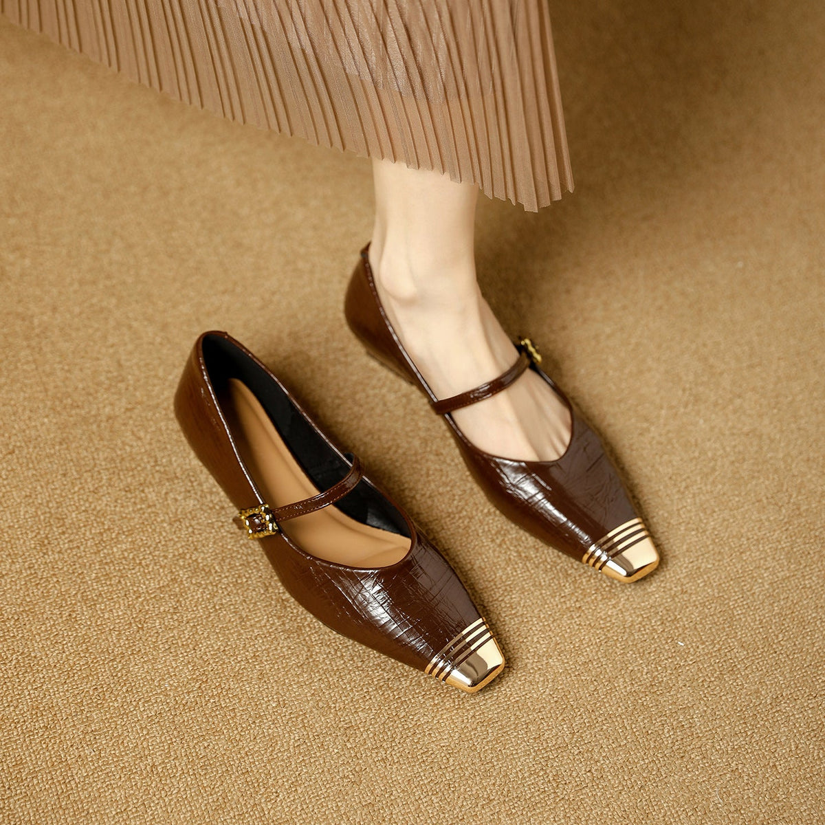Women's Ballerina Flats with Strap and Block Heel