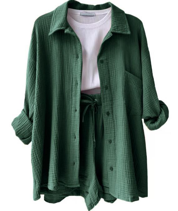 Women's Casual Short Oversized Shirt with Pockets