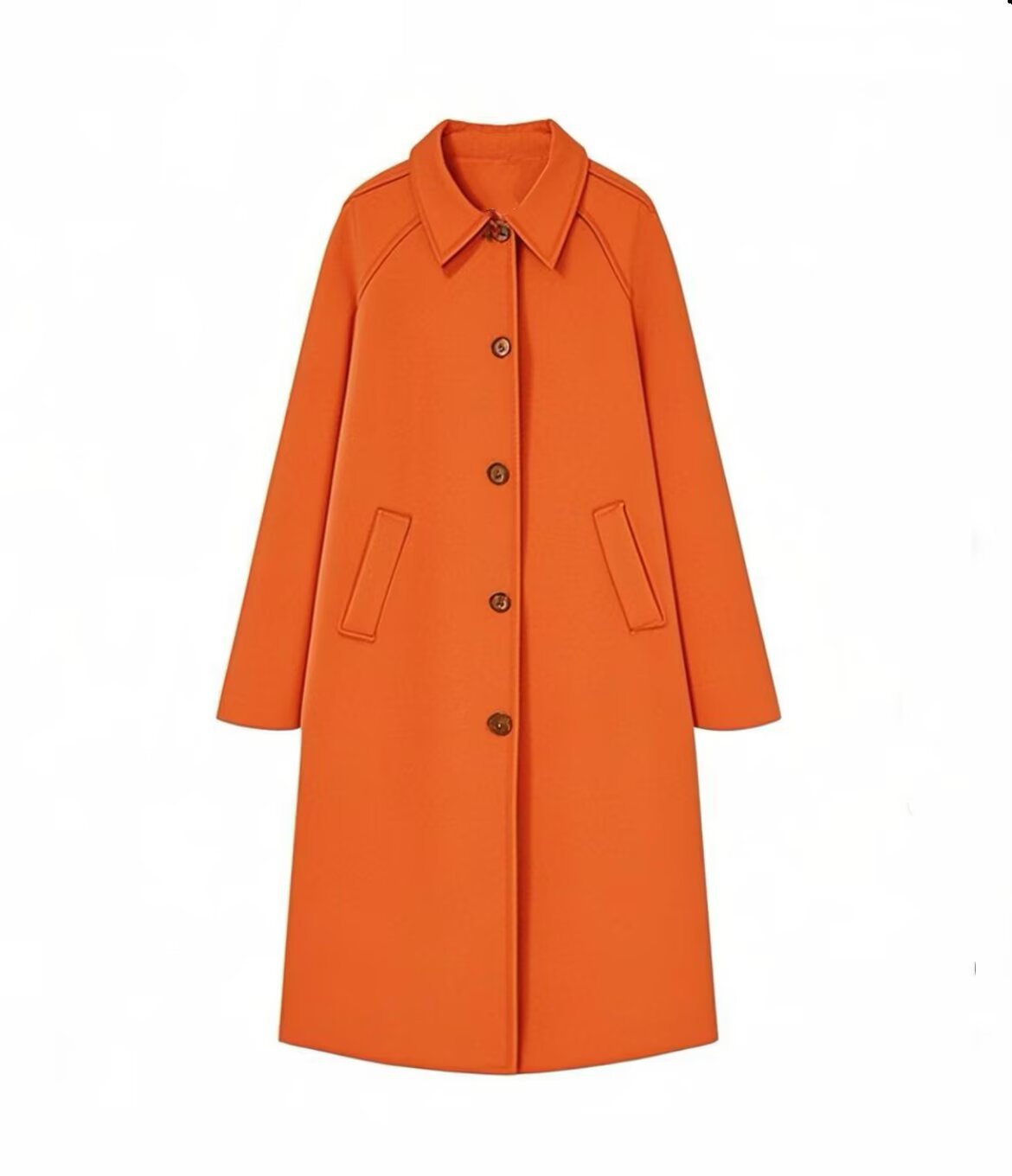 Elegant Transitional Jacket with Practical Pockets