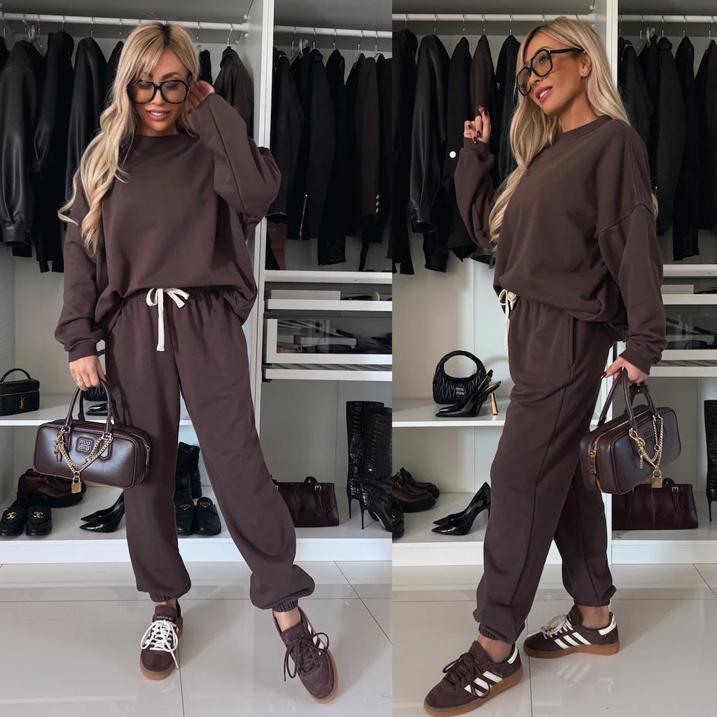 Women's Relaxed Sweatshirt and Pants Set