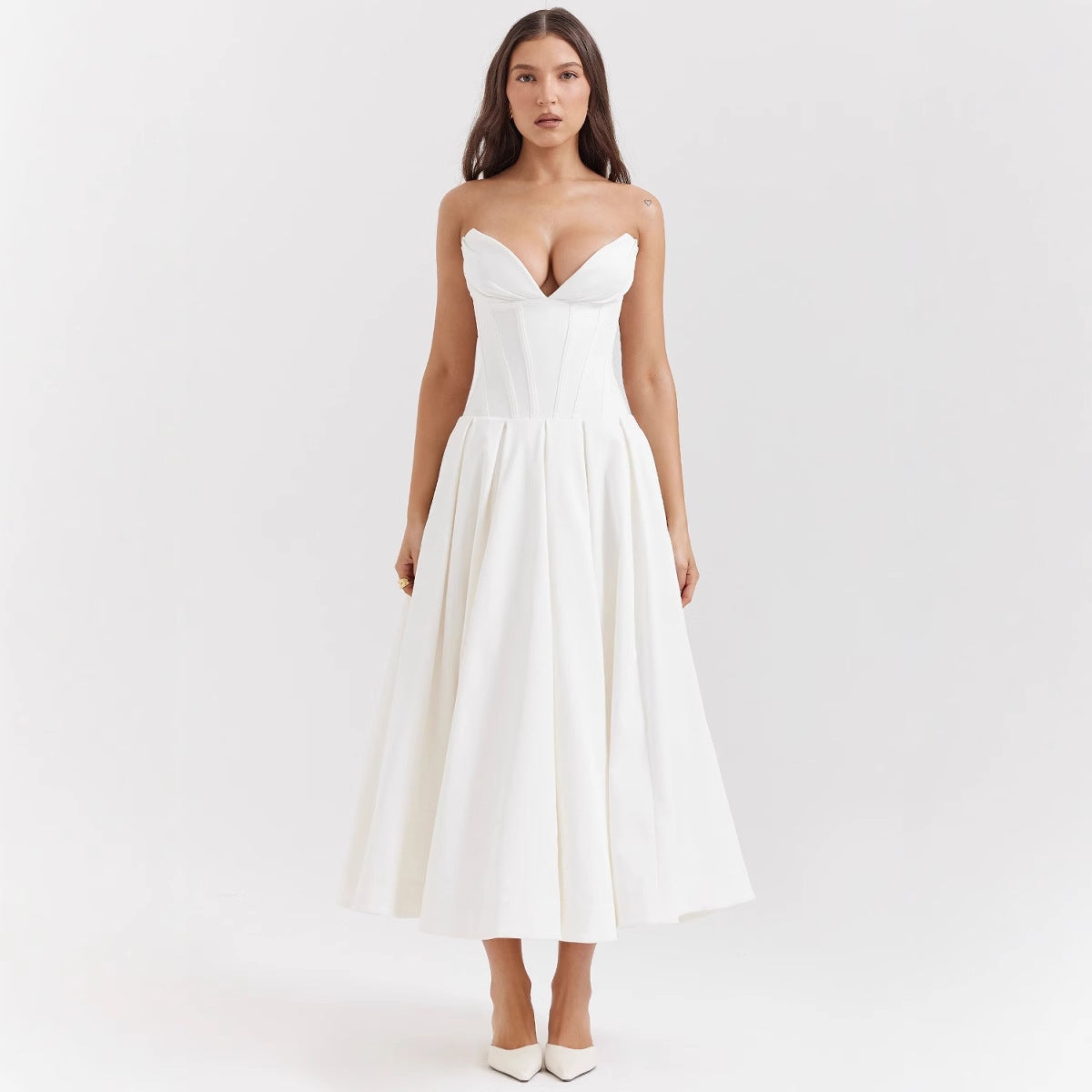 Women's A-Line Evening Dress with Corset Top and Flowing Skirt