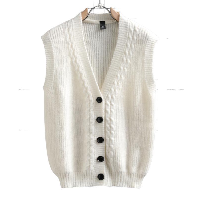 Women's Sleeveless Cable Knit Cardigan