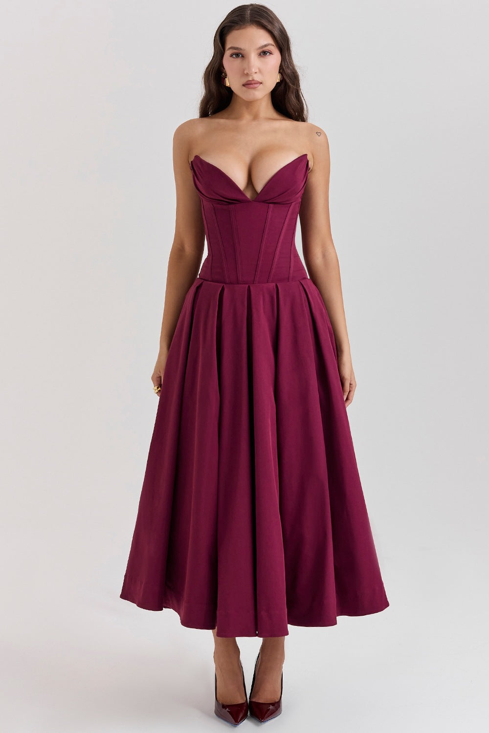 Women's A-Line Evening Dress with Corset Top and Flowing Skirt
