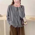 Women's Cozy Cardigan with Colorful Buttons and Practical Pockets