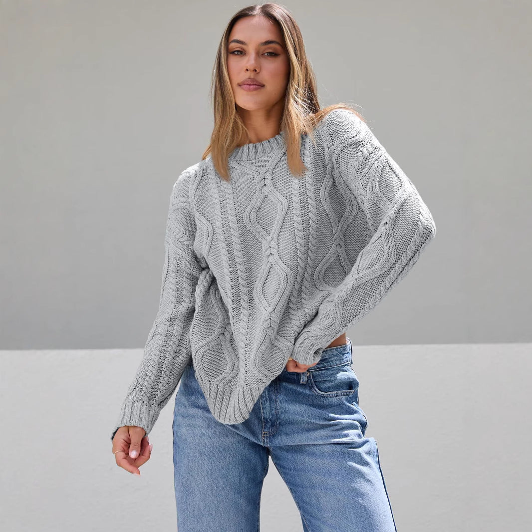 Women's Chunky Knit Sweater with Wave Pattern and Wide Cut