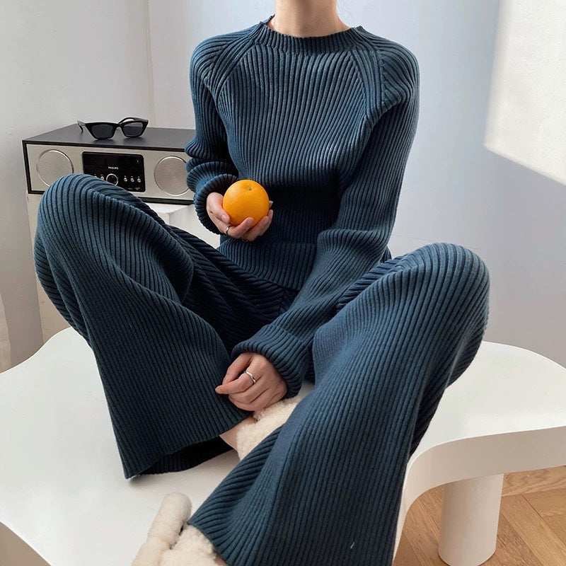 Women's Cozy Ribbed Knit Set