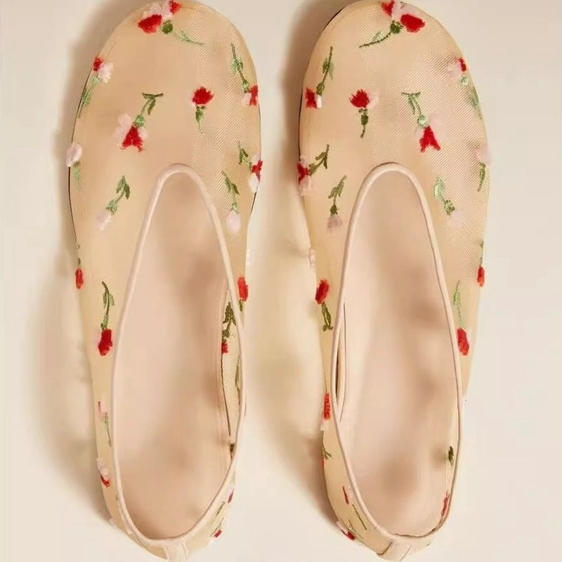Women's Ballet Flats with Floral Embroidery and Comfortable Lining