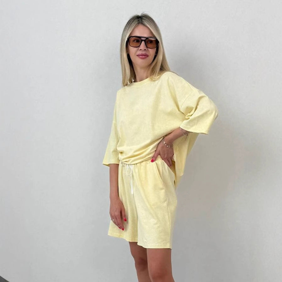 Women's Elegant Casual Set with Loose T-Shirt and Shorts
