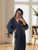 Elegant Kimono Jacket with Wide Sleeves and Loose Fit